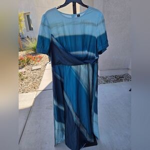 Elegant Blue Ombre Dress
